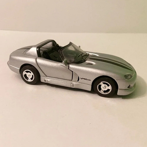 Vintage 1999 Dodge Viper RT 10 New Ray Convertible Car - Picture 3 of 11
